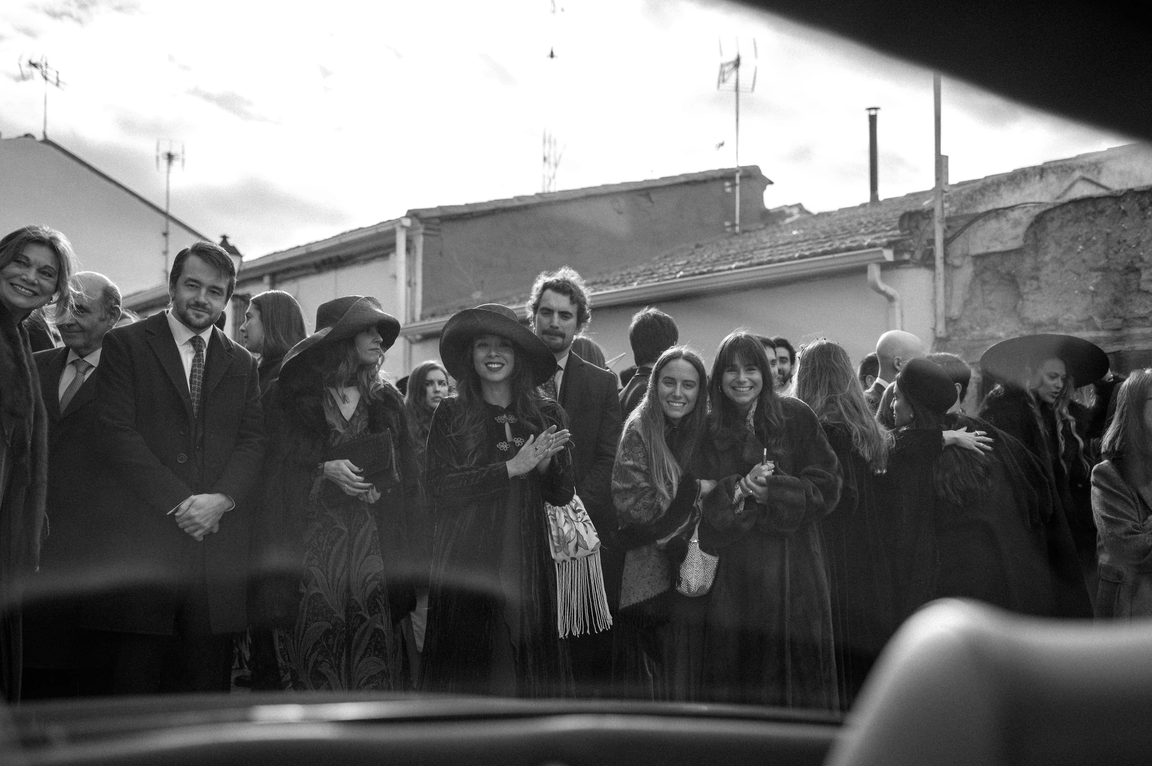 R & J — wedding photography by So'Bless