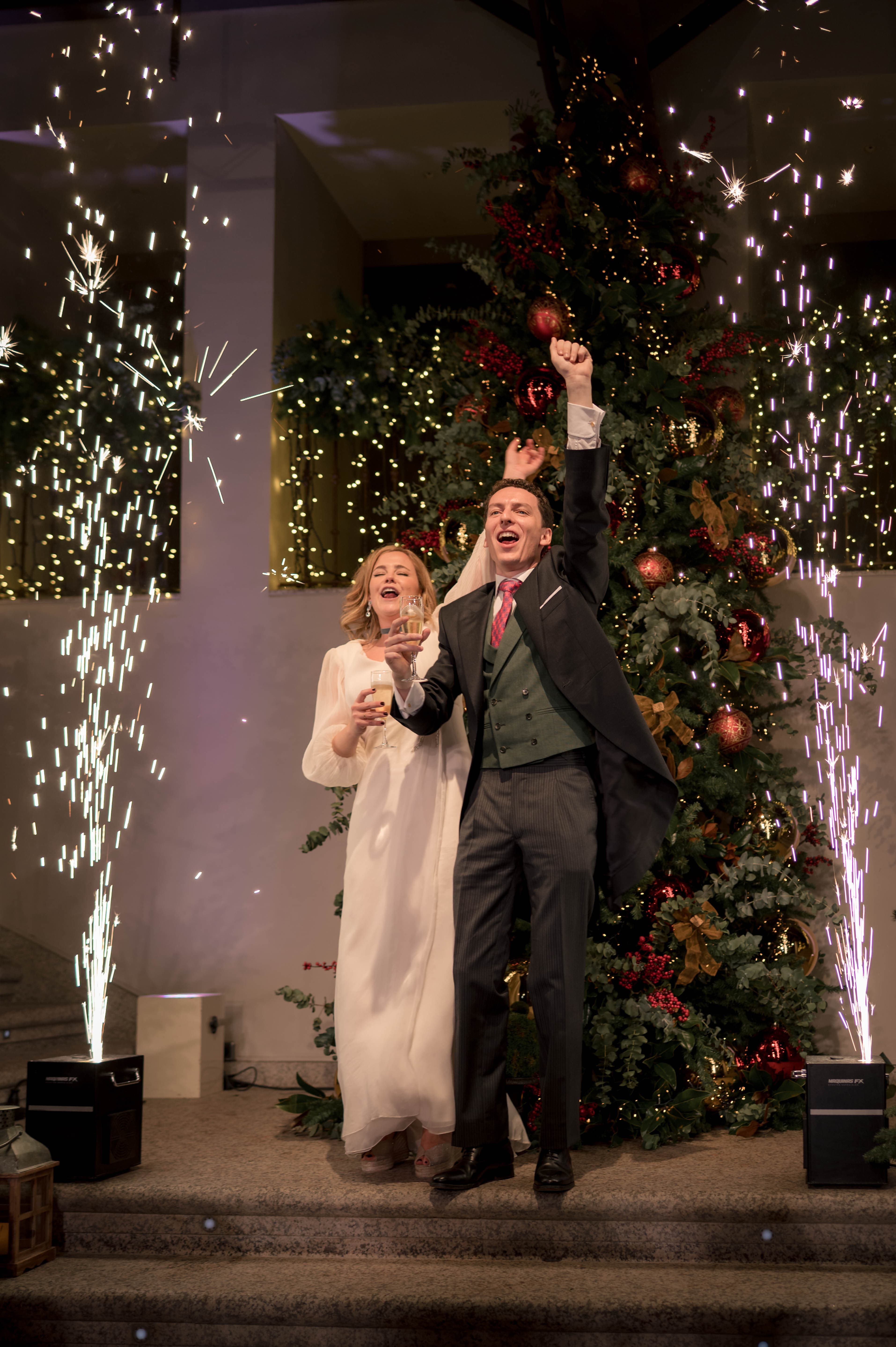 R & J — wedding photography by So'Bless